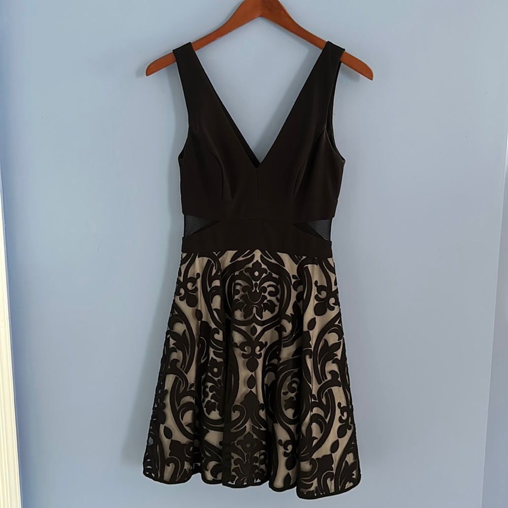Xscape formal dress
